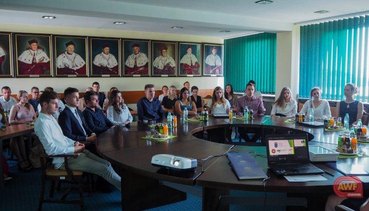 Spotkanie Władz Uczelni z Medalistami Akademickich Mistrzostw Polski 25.06.2019 Spotkanie Władz Uczelni z Medalistami Akademickich Mistrzostw Polski 25.06.2019